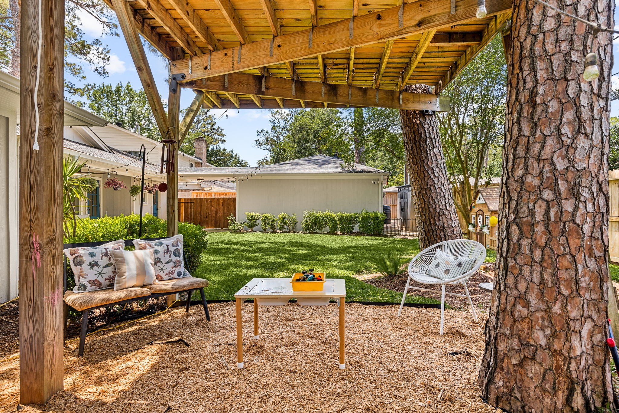 13638 Barryknoll Lane Houston, TX 77079 - Photo 45 of 50