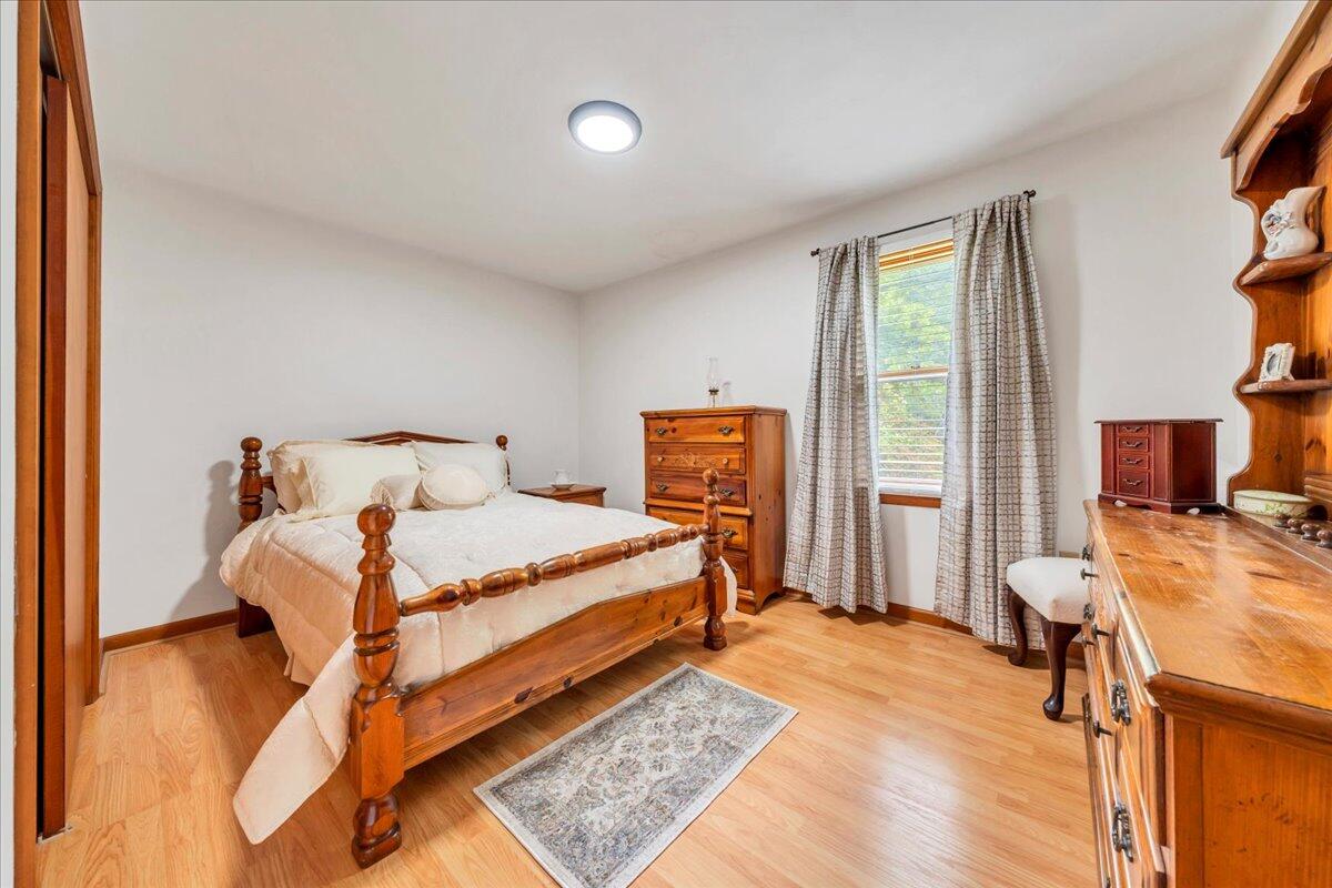 175 Webb Mountain Road Boones Mill, VA 24065 - Photo 14 of 42 14-MIB08054