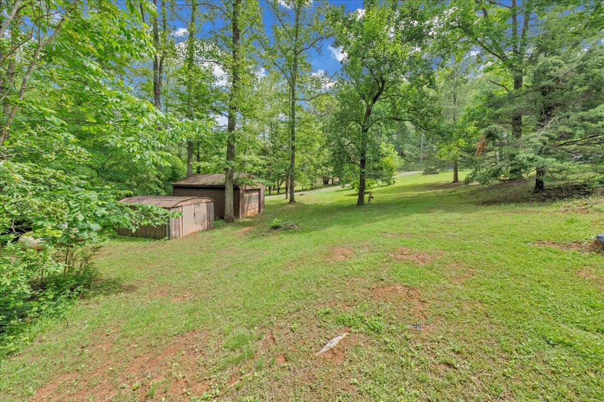 175 Webb Mountain Road Boones Mill, VA 24065 - Photo 26 of 42 26-MIB08102