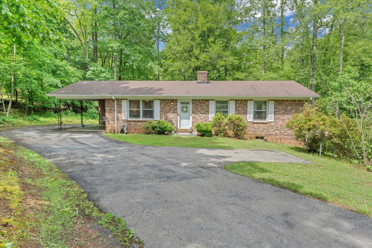 175 Webb Mountain Road Boones Mill, VA 24065 - Photo 34 of 42 34-MIB08120