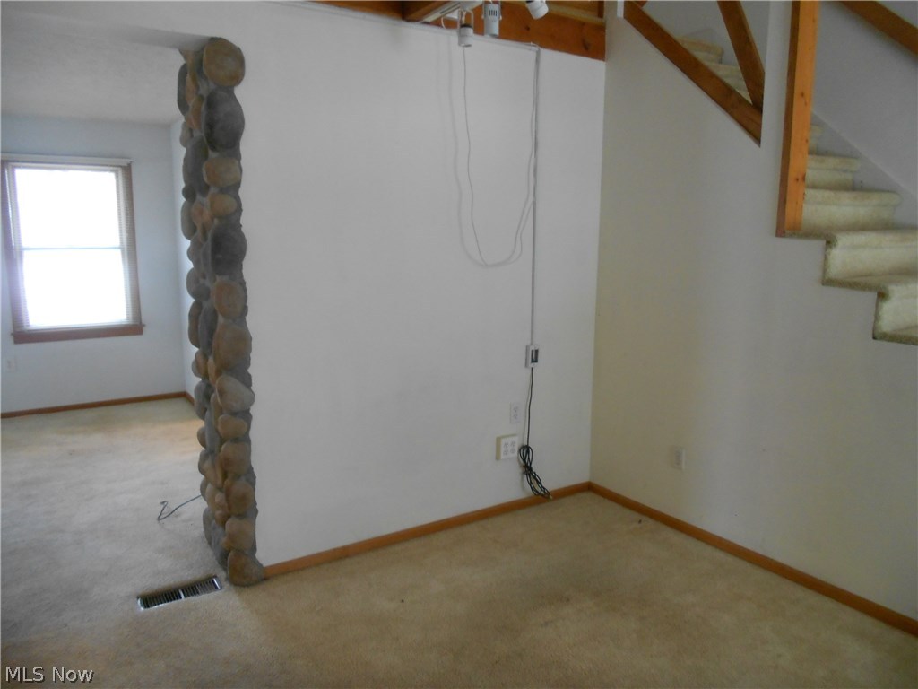 1510 Breiding Road Akron, OH 44310 - Photo 10 of 28