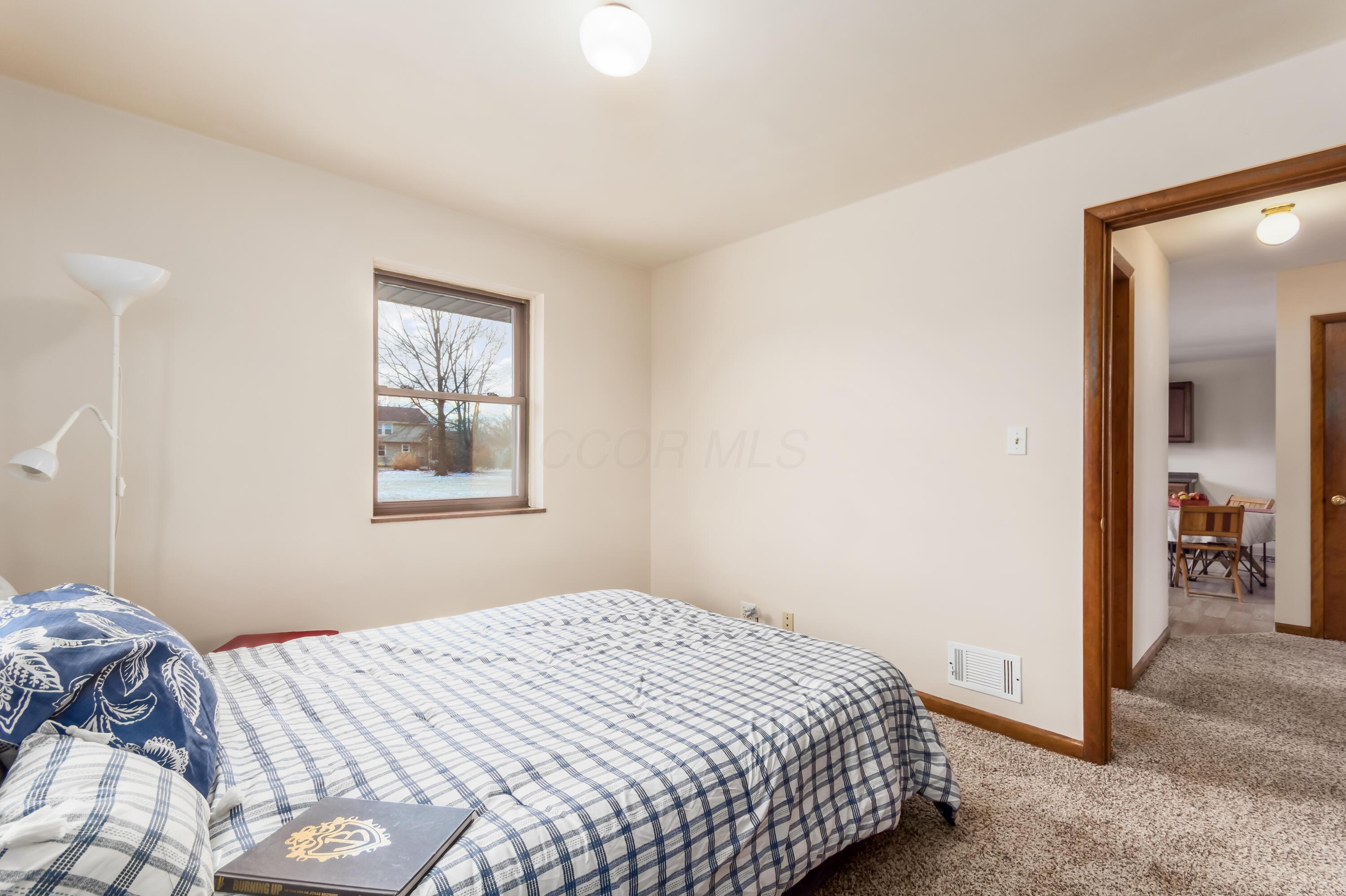 4256 Hoover Road Grove City, OH 43123 - Photo 17 of 25