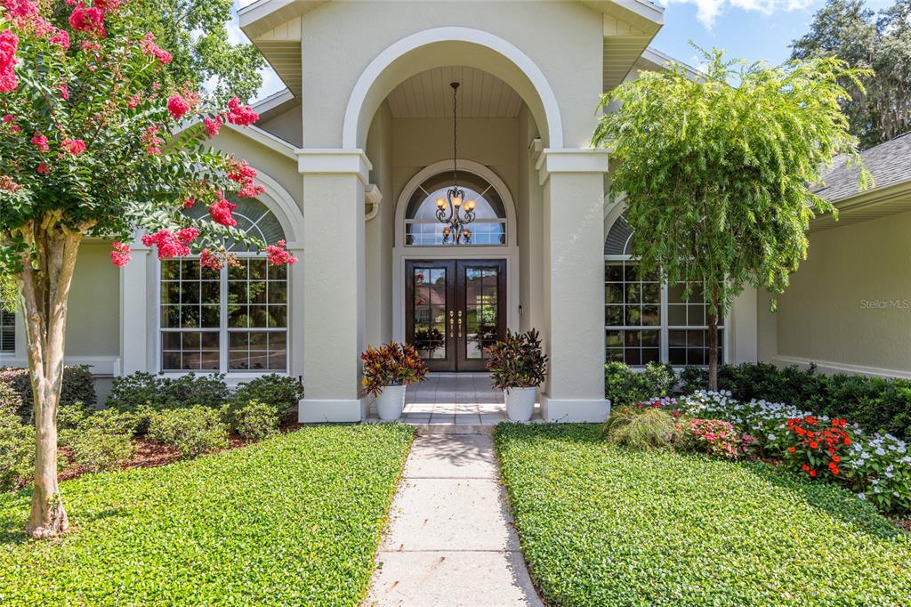 2215 Spring Hill Court Ocala, FL 34471 - Photo 2 of 62