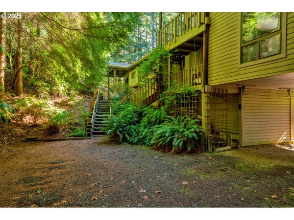 $587,000 | 6651 Twin Fawn Drive, Florence, OR 97439