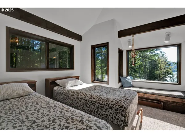 $587,000 | 6651 Twin Fawn Drive, Florence, OR 97439