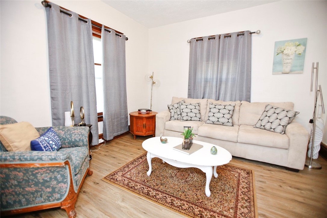 317 Rosewood Terrace Rochester, NY 14609 - Photo 12 of 42