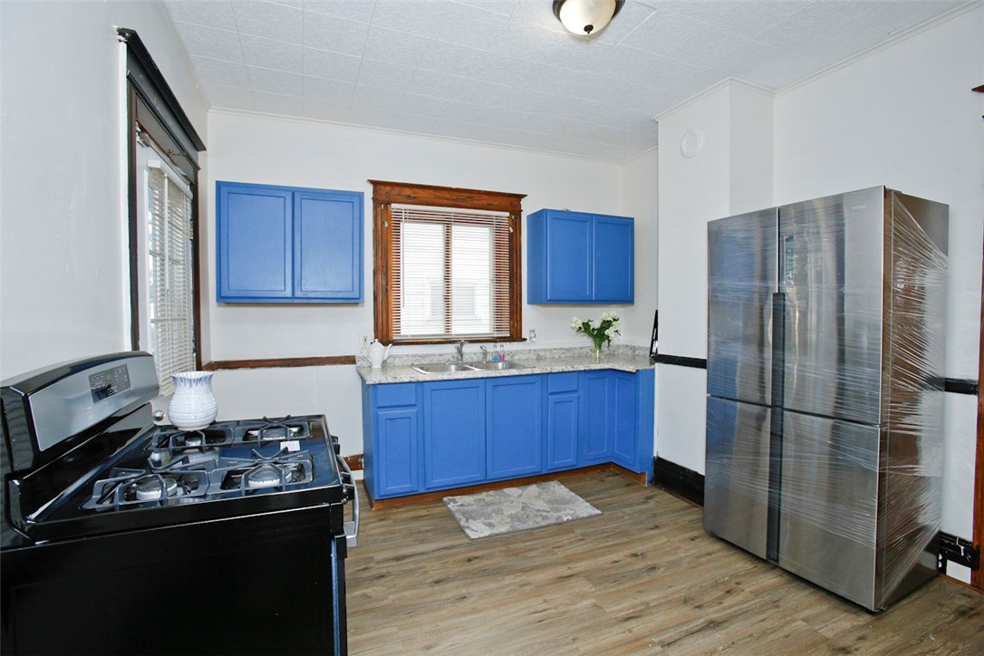 317 Rosewood Terrace Rochester, NY 14609 - Photo 23 of 42