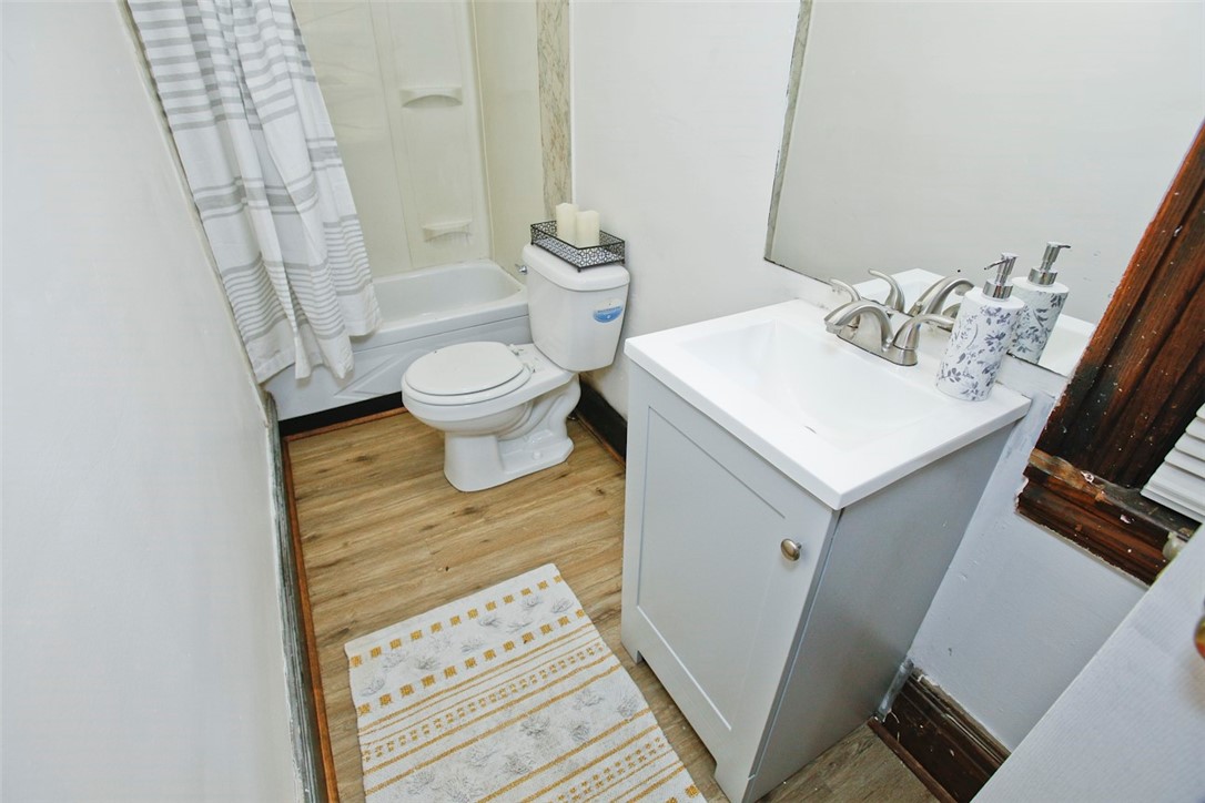 317 Rosewood Terrace Rochester, NY 14609 - Photo 25 of 42