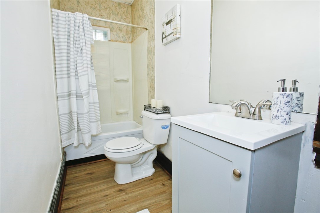 317 Rosewood Terrace Rochester, NY 14609 - Photo 26 of 42