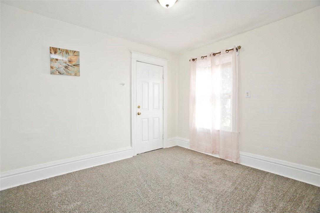 317 Rosewood Terrace Rochester, NY 14609 - Photo 29 of 42