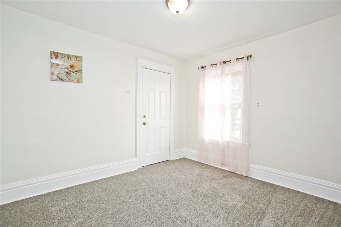 317 Rosewood Terrace Rochester, NY 14609 - Photo 33 of 42