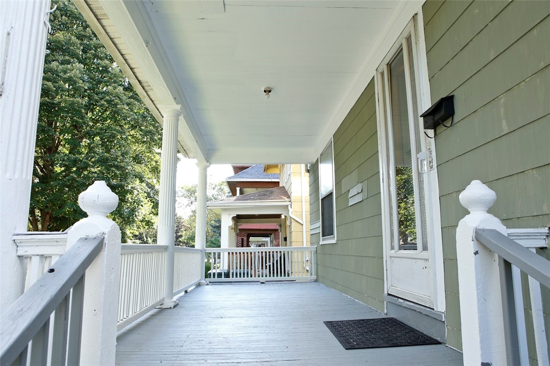 317 Rosewood Terrace Rochester, NY 14609 - Photo 5 of 42