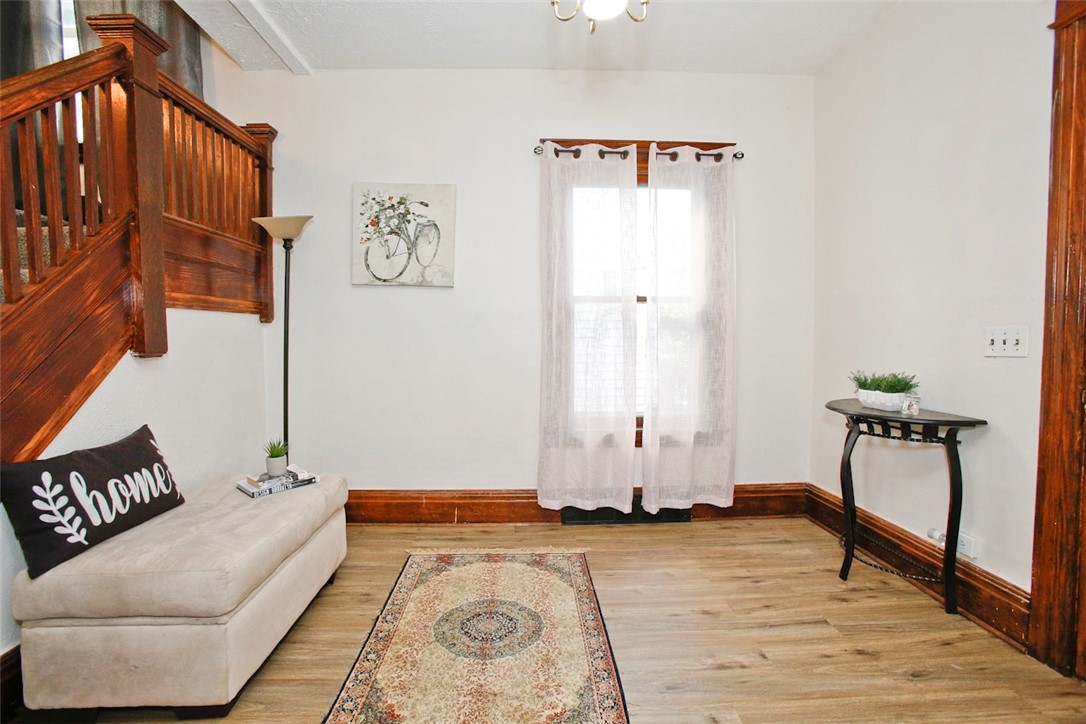 317 Rosewood Terrace Rochester, NY 14609 - Photo 8 of 42