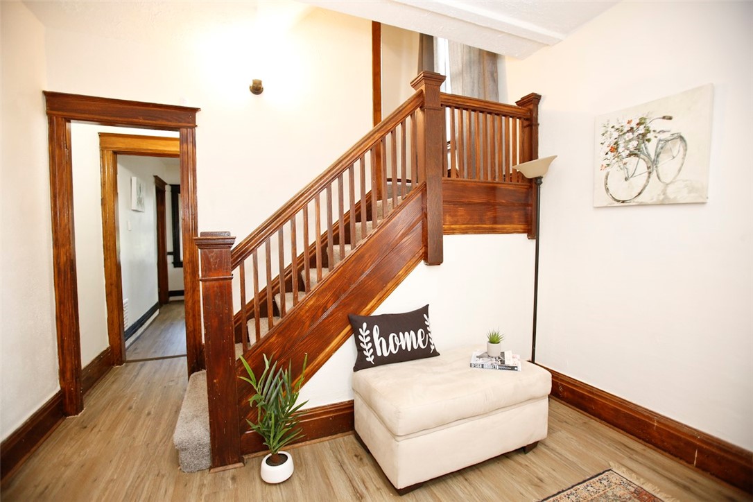 317 Rosewood Terrace Rochester, NY 14609 - Photo 9 of 42