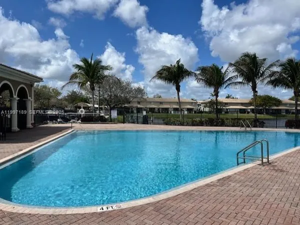 $3,000 | 5762 Hampton, Unit 5762, Fort Lauderdale, FL 33321