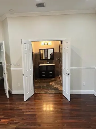 $3,000 | 5762 Hampton, Unit 5762, Fort Lauderdale, FL 33321