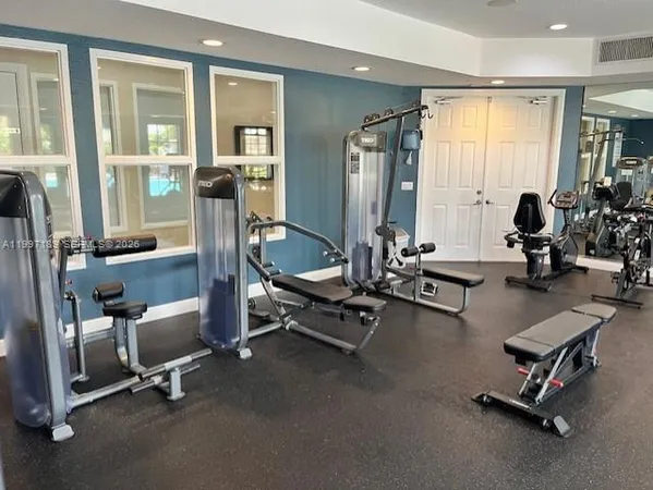 $3,000 | 5762 Hampton, Unit 5762, Fort Lauderdale, FL 33321