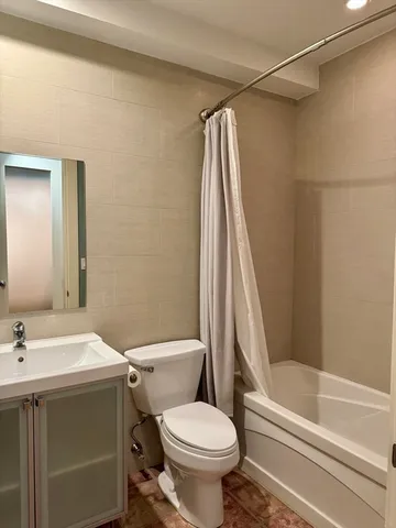 $4,500 | 36 A Street, Unit 6D, Boston, MA 02127