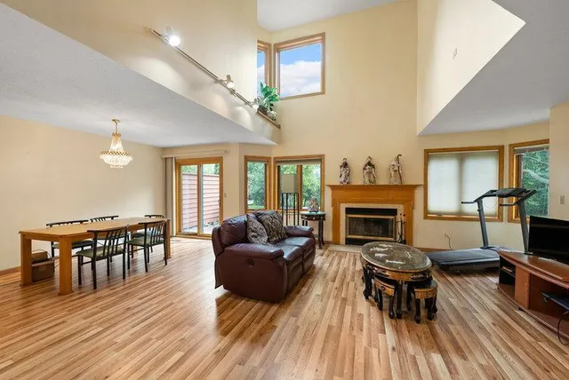 $380,000 | 10695 53rd Avenue North, Plymouth, MN 55442