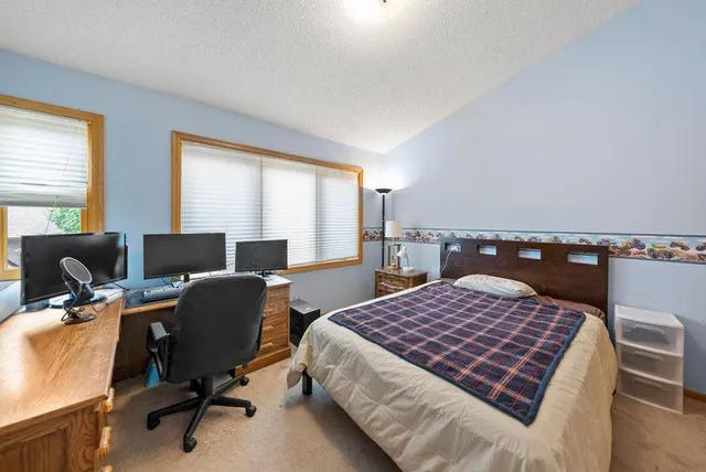 $380,000 | 10695 53rd Avenue North, Plymouth, MN 55442