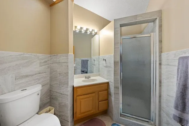 $380,000 | 10695 53rd Avenue North, Plymouth, MN 55442