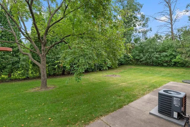 $380,000 | 10695 53rd Avenue North, Plymouth, MN 55442