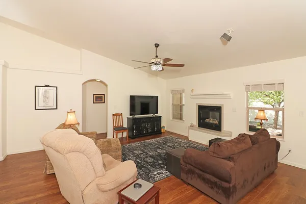 $529,500 | 183 Sun Hawk Drive, Grand Junction, CO 81503