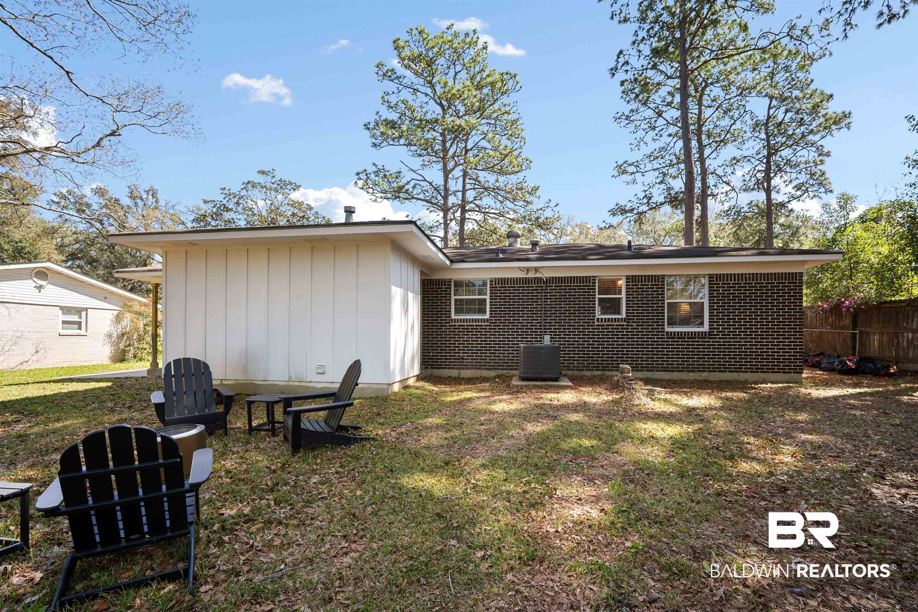 672 Tarawa Drive Mobile, AL 36609 - Photo 25 of 26 Back of property with brick siding