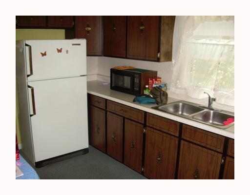203 West Sunbury Road Butler, PA 16001 - Photo 4 of 8 Kitchen. Another view of this kitchen. All appliances are included!
