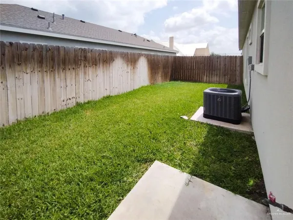 $1,175 | 1000 Kentucky Street, Unit 3, Alton, TX 78573