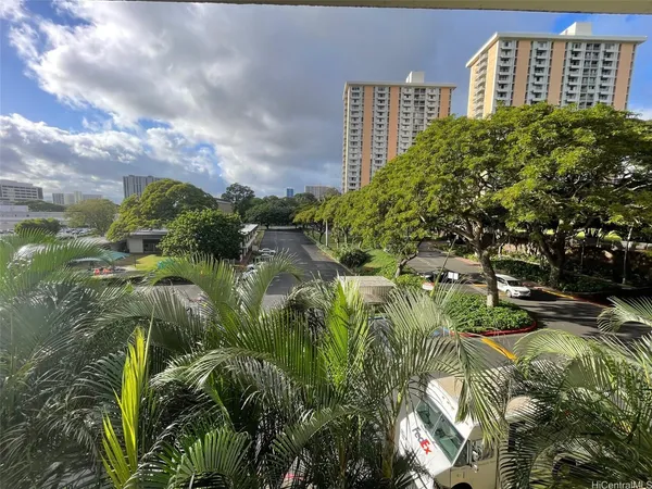 $1,750 | 1511 Nuuanu Avenue, Unit 232, Honolulu, HI 96817