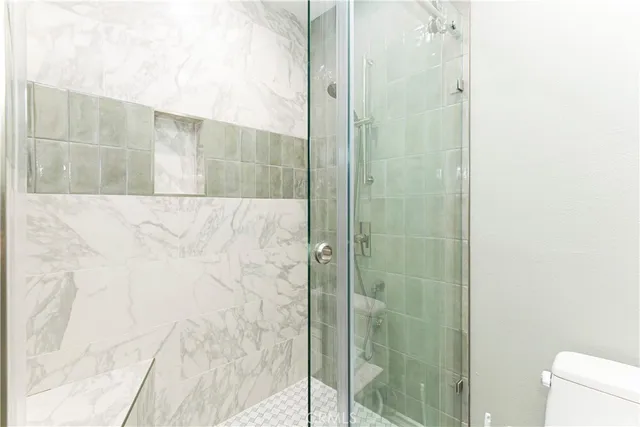 $3,650 | 1236 North Columbus Avenue, Unit 37, Glendale, CA 91202