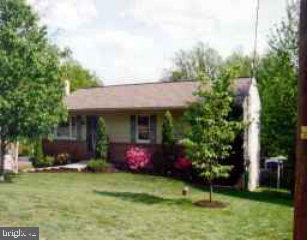 121 Ridge Avenue Ephrata, PA 17522 - Photo 1 of 1 Gallery Image 1