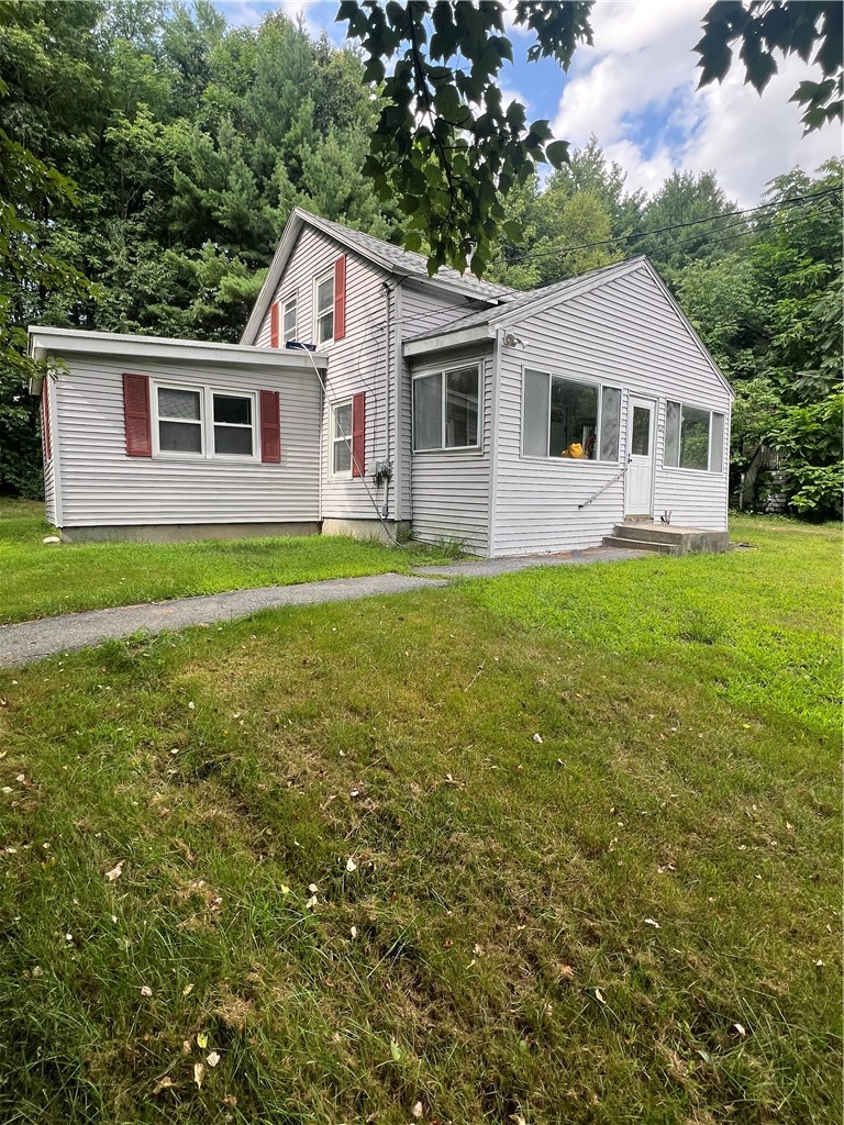 1825 Quaker Street Northbridge, MA 01534 - Photo 1 of 26