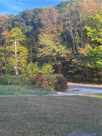 $300,000 | 1825 Quaker Street, Northbridge, MA 01534