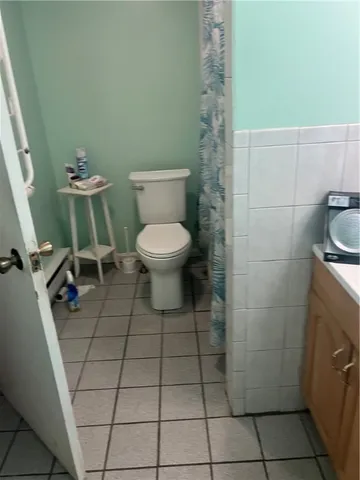 $300,000 | 1825 Quaker Street, Northbridge, MA 01534