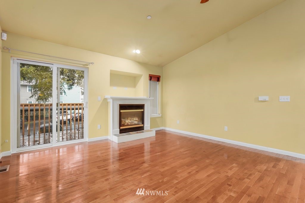 1532 228th Street Southeast, Unit A Bothell, WA 98021 - Photo 8 of 24