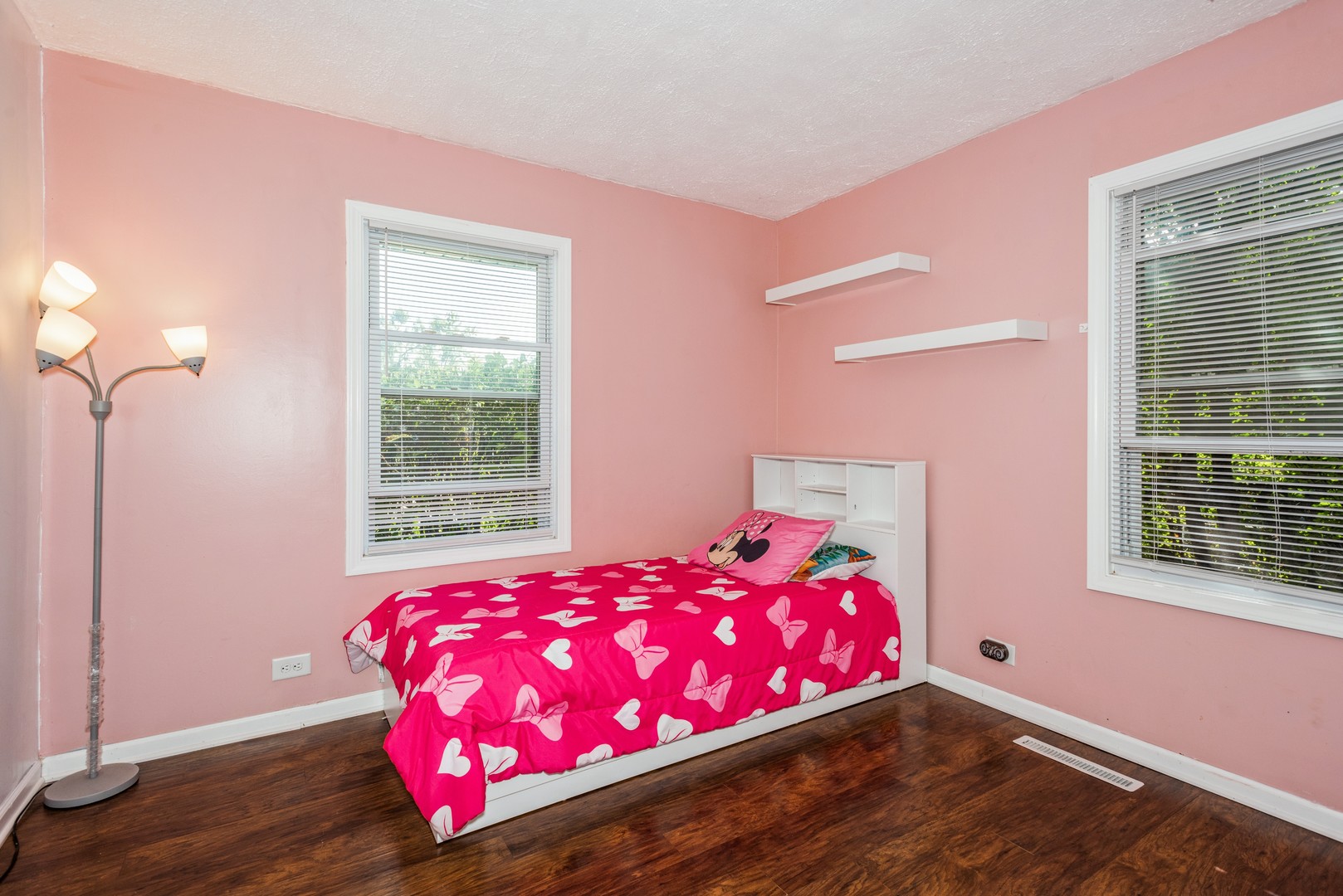 810 Spruce Drive Streamwood, IL 60107 - Photo 4 of 13