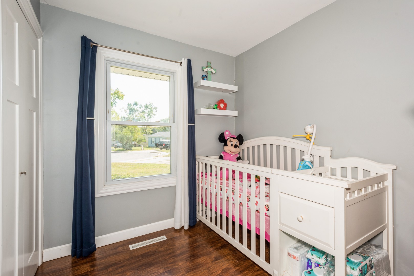 810 Spruce Drive Streamwood, IL 60107 - Photo 5 of 13