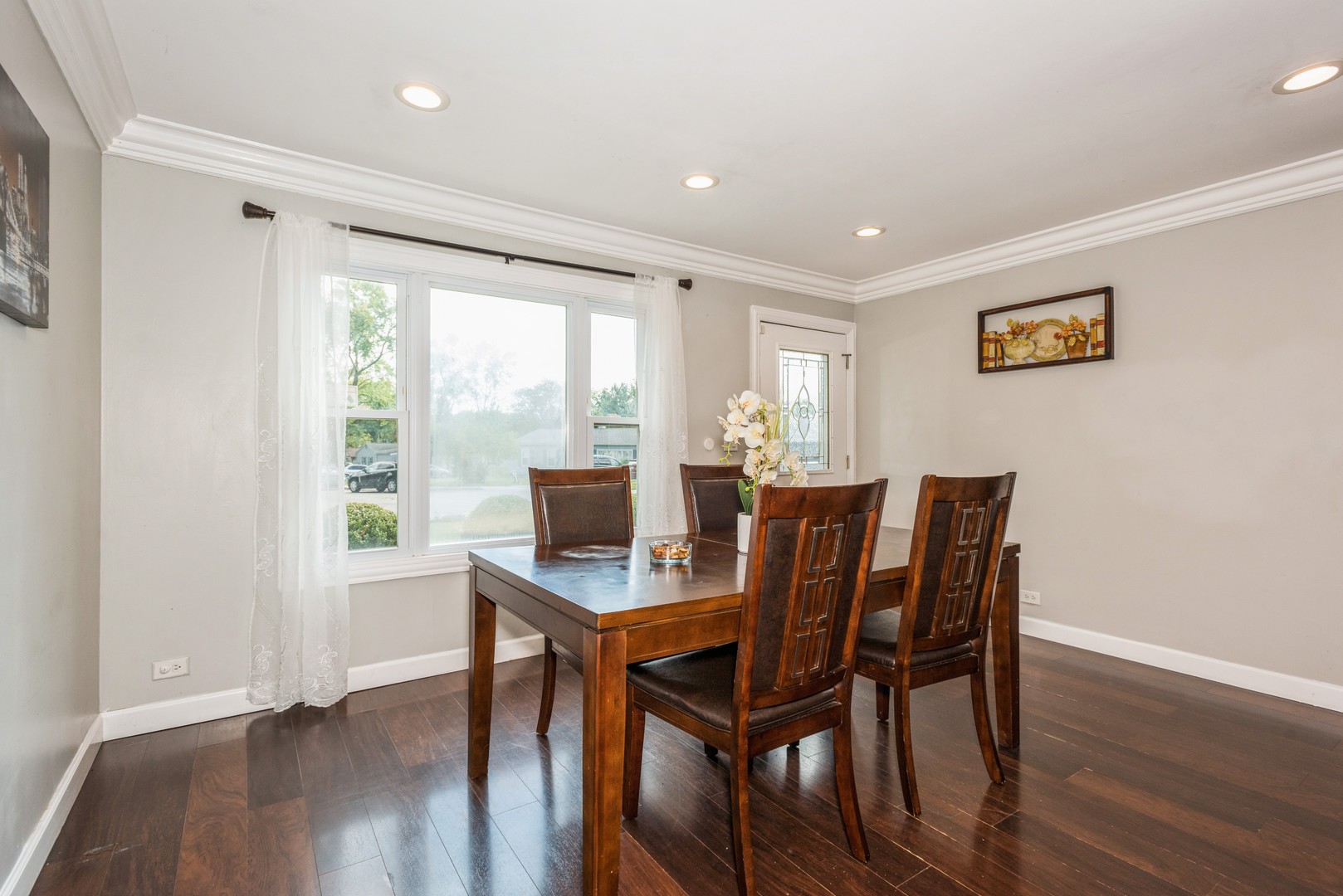 810 Spruce Drive Streamwood, IL 60107 - Photo 7 of 13