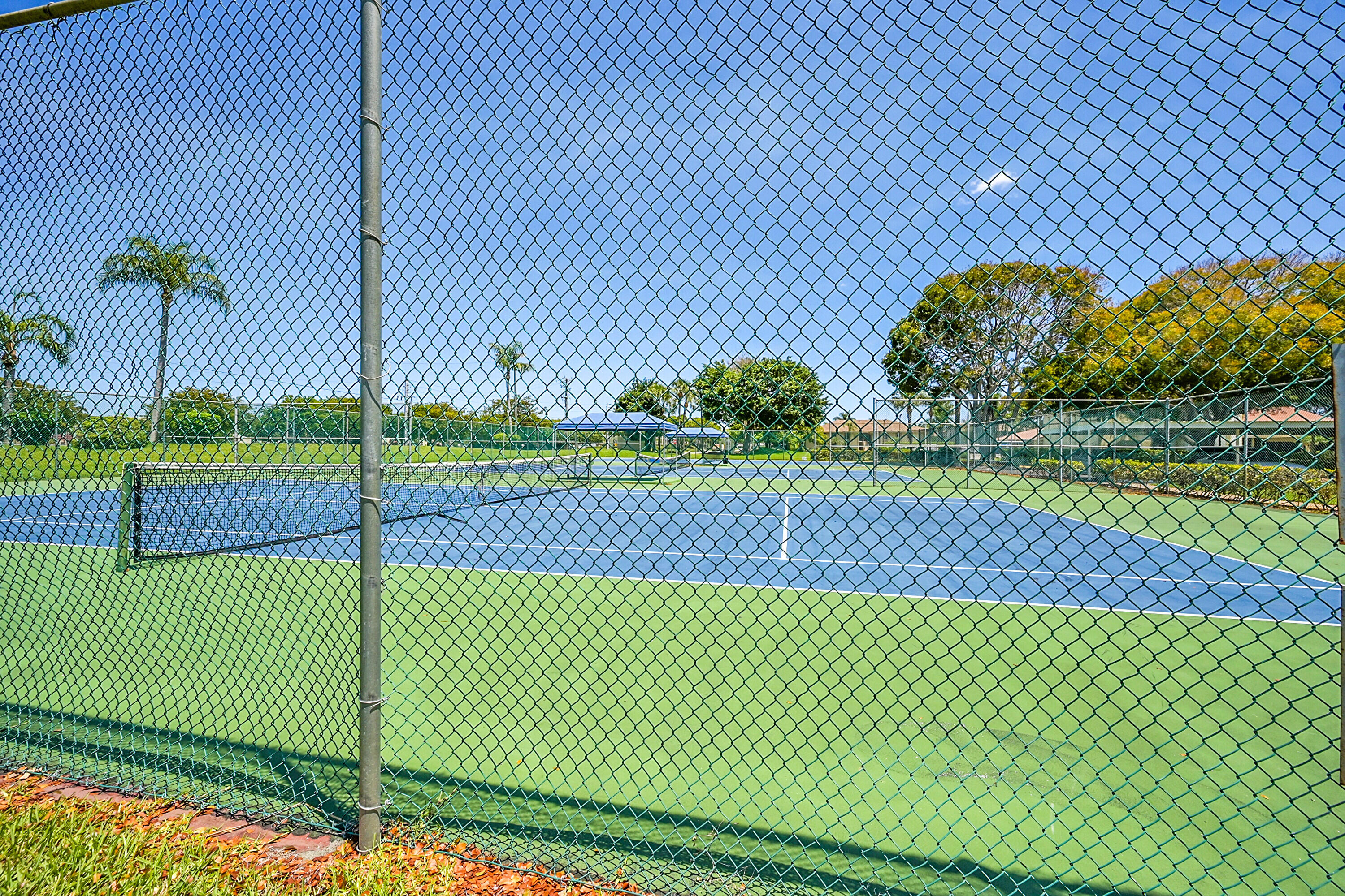 9503 Boca Cove Circle, Unit 603 Boca Raton, FL 33428 - Photo 29 of 30 29_tennis court
