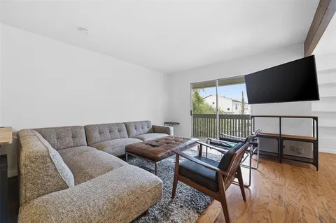 $139,900 | 4837 Cedar Springs Road, Unit 311, Dallas, TX 75219