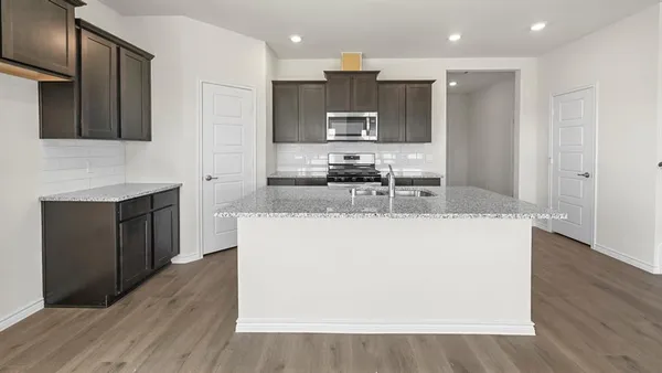 $3,100 | 7220 Headingham Way, McKinney, TX 75071