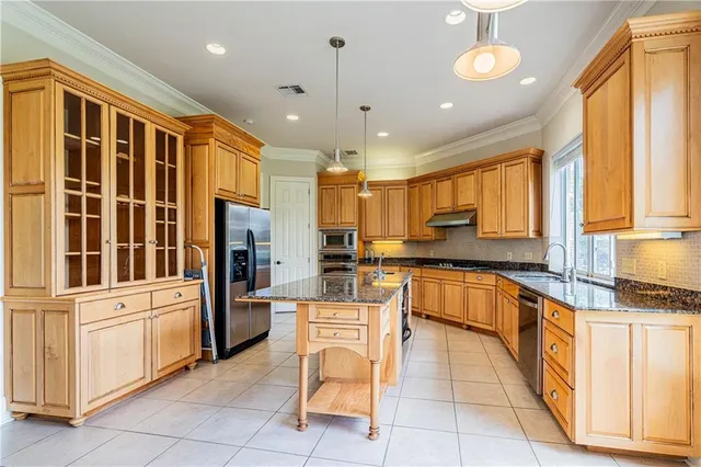 $4,500 | 701 Fairfield Avenue, Gretna, LA 70056