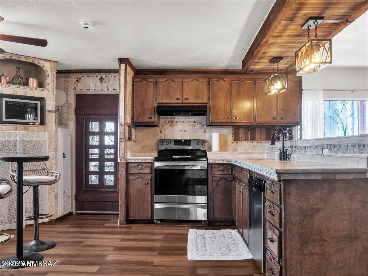 500 South Foundation Five Road Benson, AZ 85602 - Photo 15 of 44 Kitchen