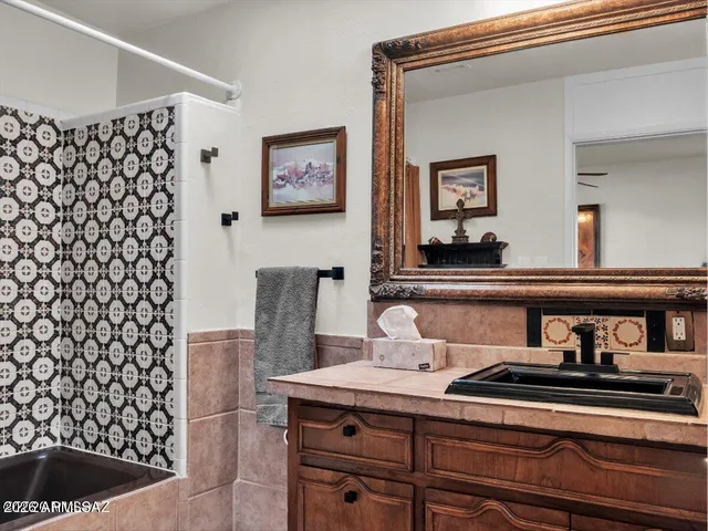 $500,000 | 500 South Foundation Five Road, Benson, AZ 85602