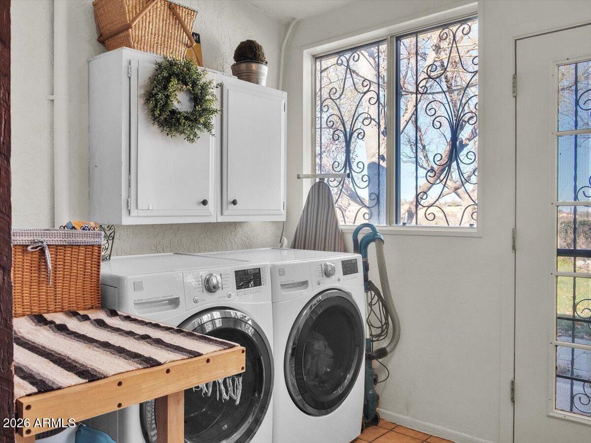 500 South Foundation Five Road Benson, AZ 85602 - Photo 36 of 44 Laundry Room