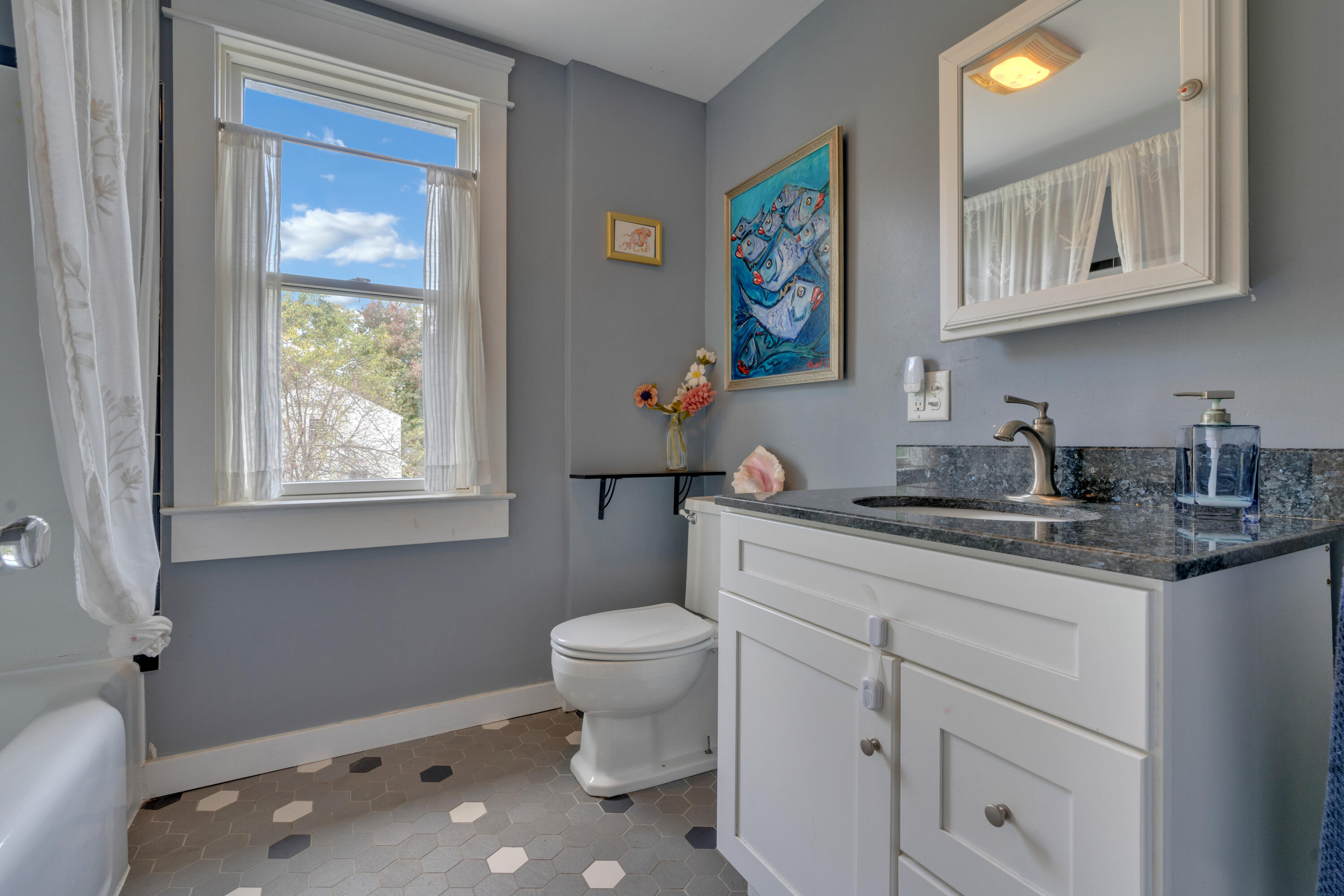 13 Sunset Road Scarborough, ME 04074 - Photo 16 of 31 upstairs full bath