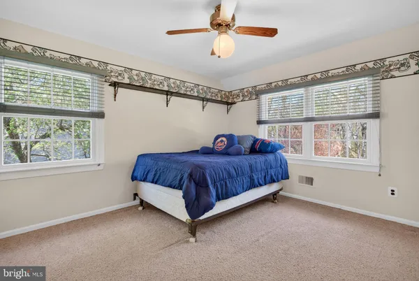 $850,000 | 3 Rymill Terrace, Cherry Hill, NJ 08003