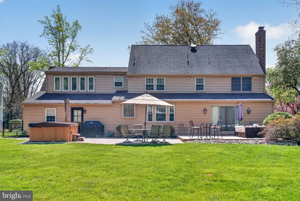 $850,000 | 3 Rymill Terrace, Cherry Hill, NJ 08003